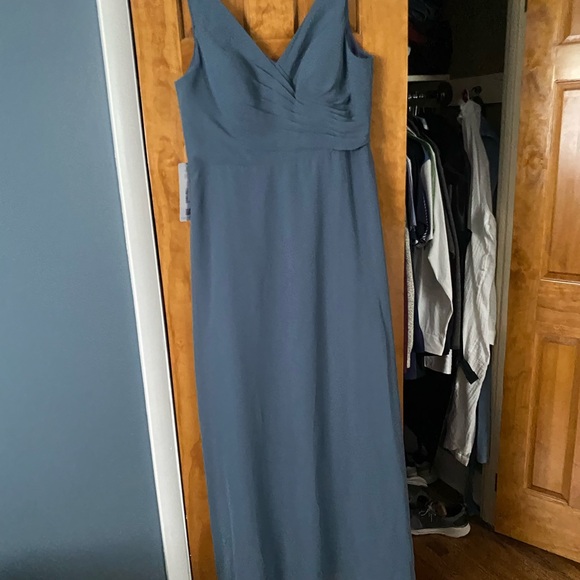 Azazie Nala dress NWT in the color Twilight size 14. - Picture 1 of 4